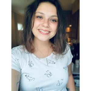 Meet your Posher, Bethany